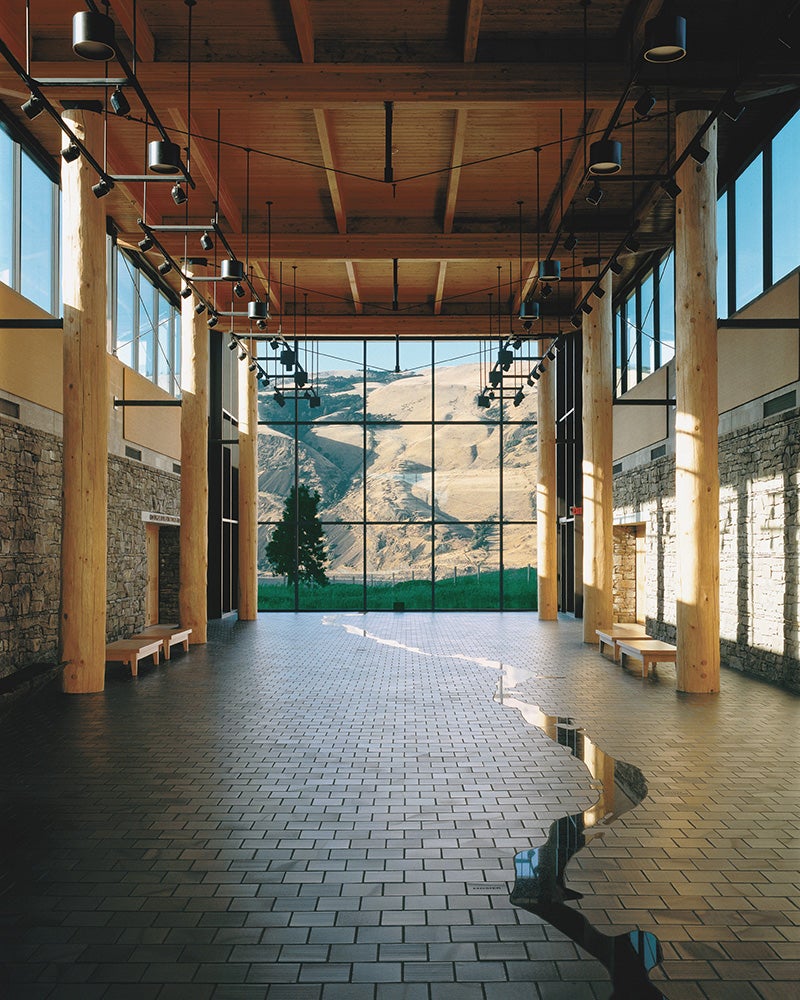 Columbia Gorge Discovery Center