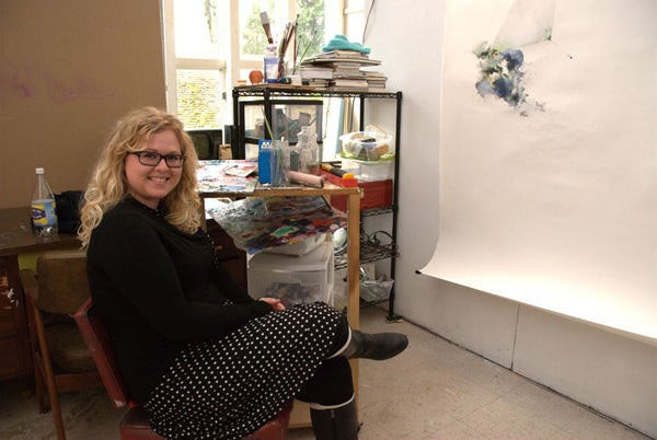 Wendi Michelle Turchan creates “architectural forms that coexist with chaotic stains and mark moments of transformation.” Her influences include atmospheric perspective and distance, playgrounds, color charts, utopian architecture, and Russian Constructivism. Photograph by Sabina Samiee. Wendi Michelle Turchan