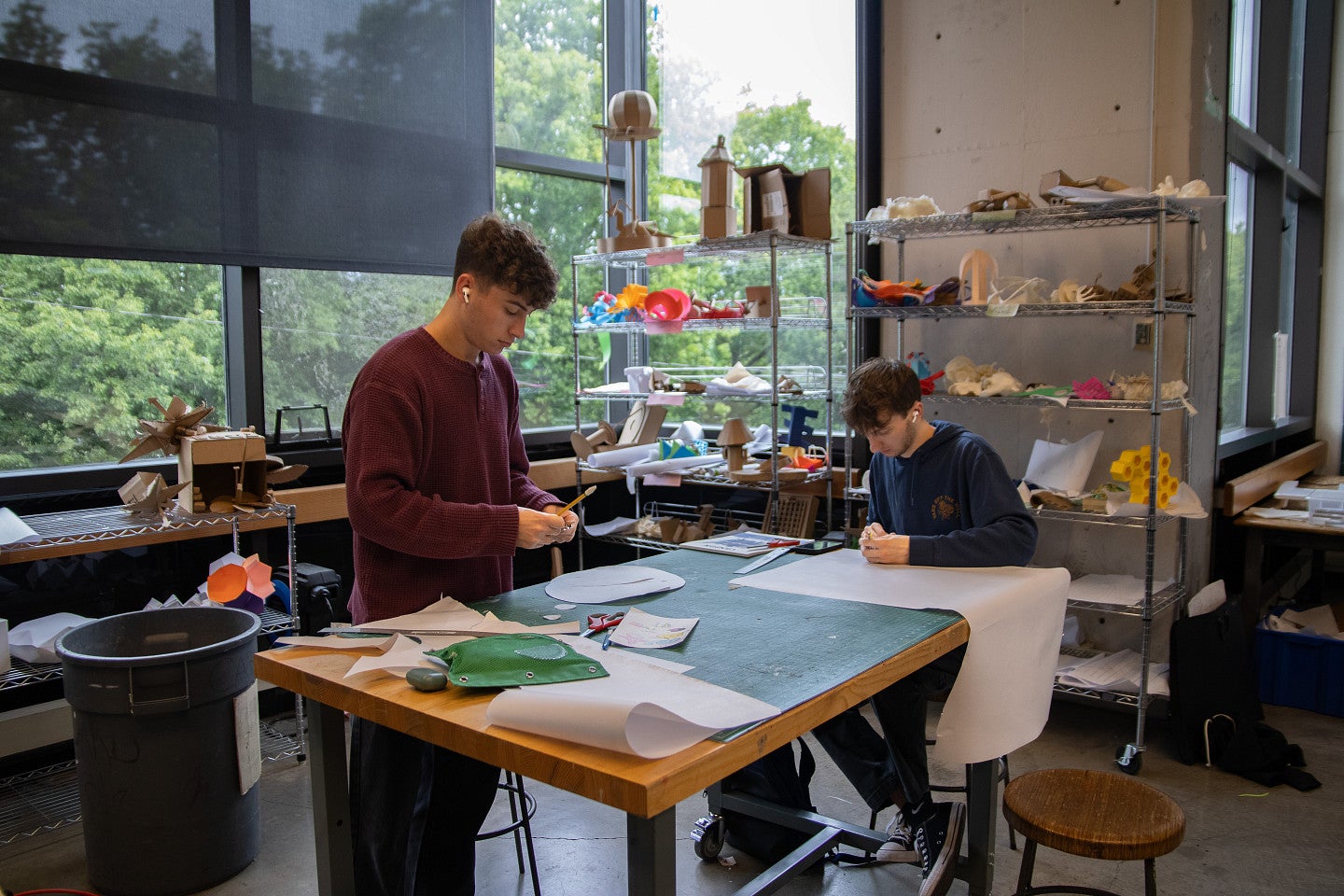 Students work on different projects in core studio. Decorative. 