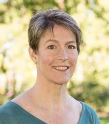 Portrait of Kiersten Muenchinger