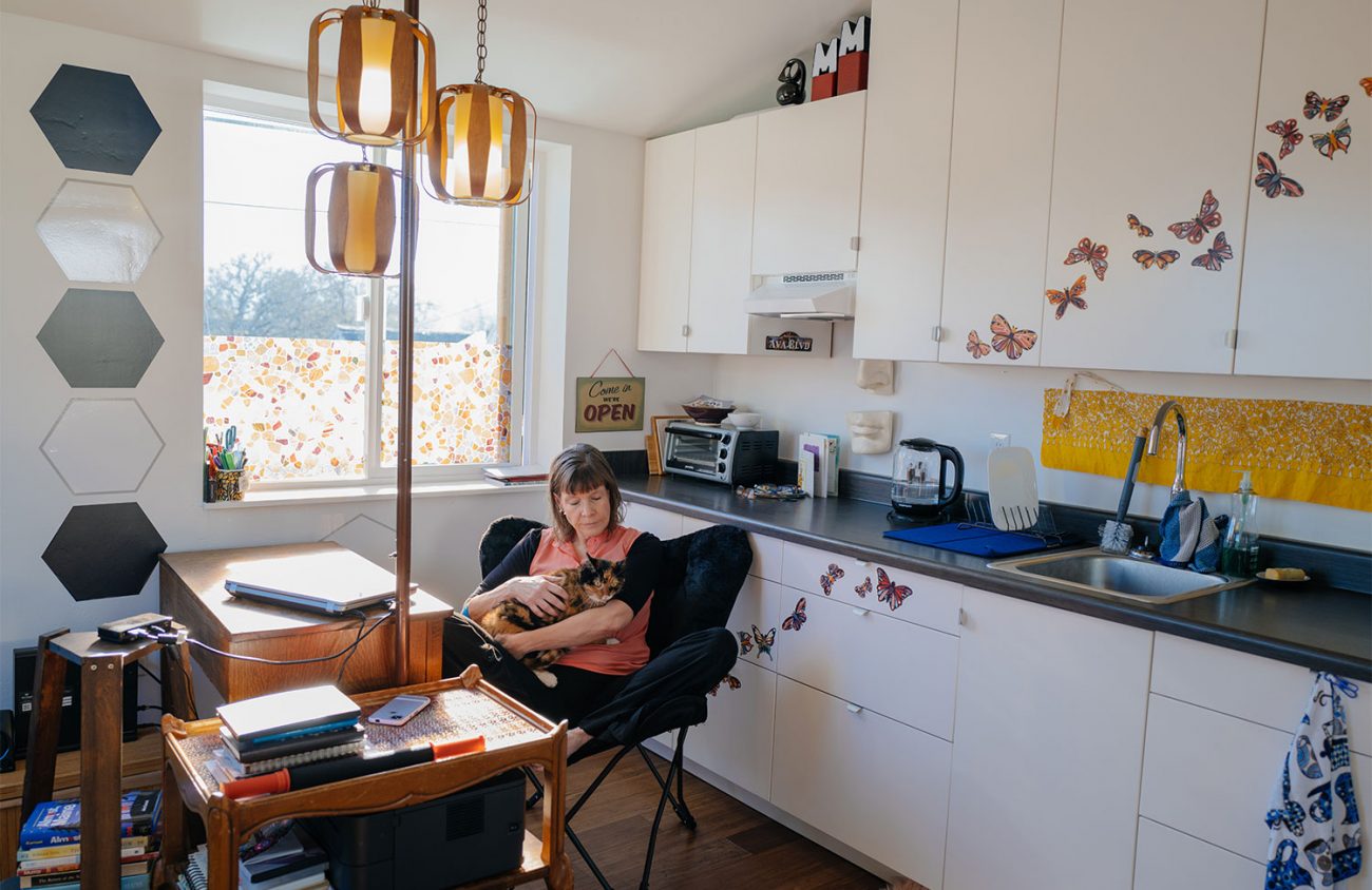 MELISSA MCREYNOLDS AND AVA. PHOTO BY TODD COOPER.