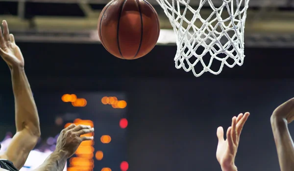Men's Basketball