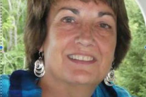 Provost awards new Knight Chair to professor of anthropology Lynn Stephen