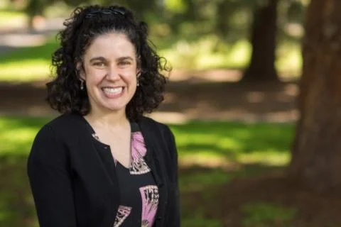 Alisa Freedman.