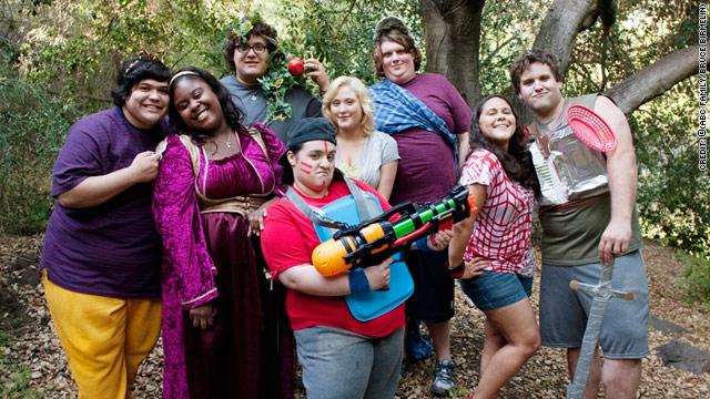 Cast of "Huge"
