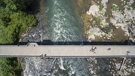 Willamette river pedestrian bridge