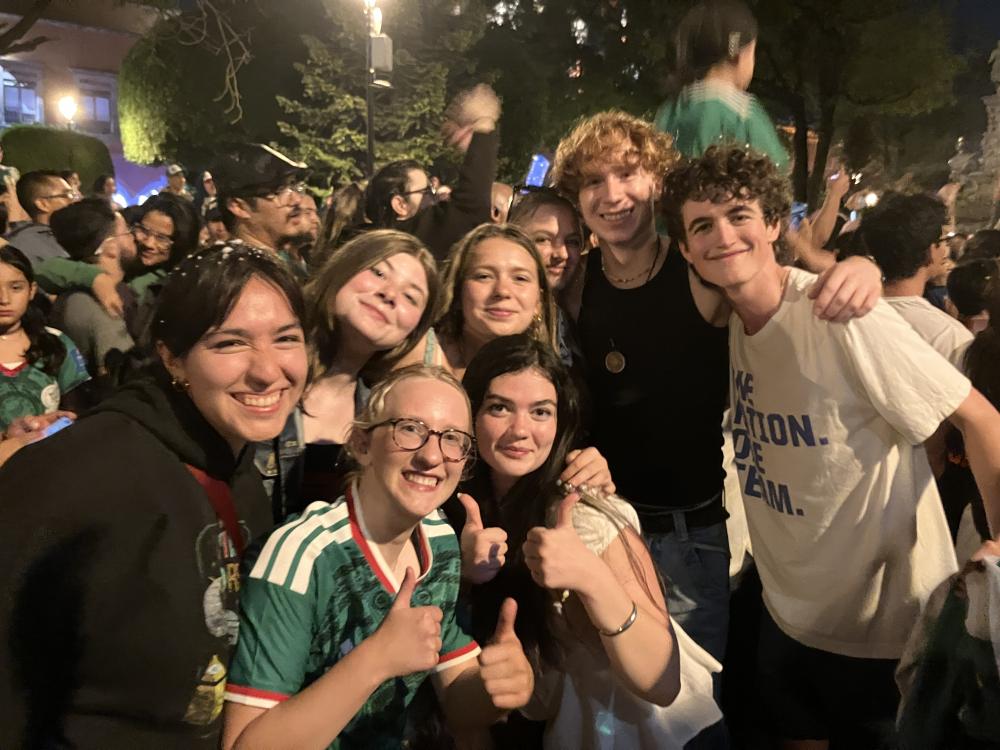 A group of UO students watching the world cup