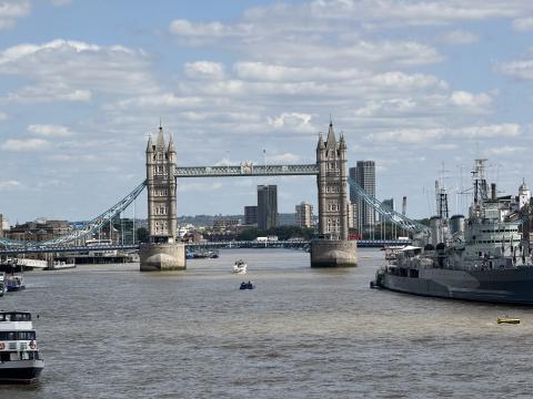 London Bridge