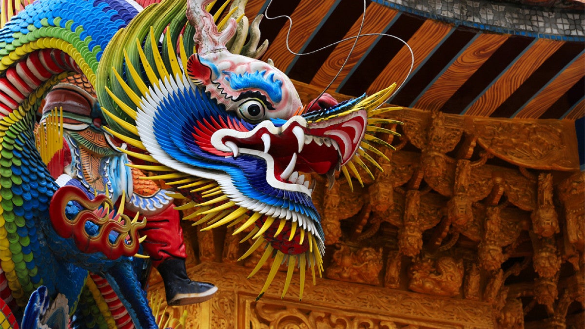 Dragon dance