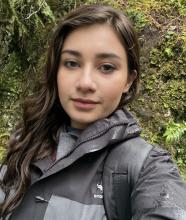 Portrait of Sara Rezazadeh.