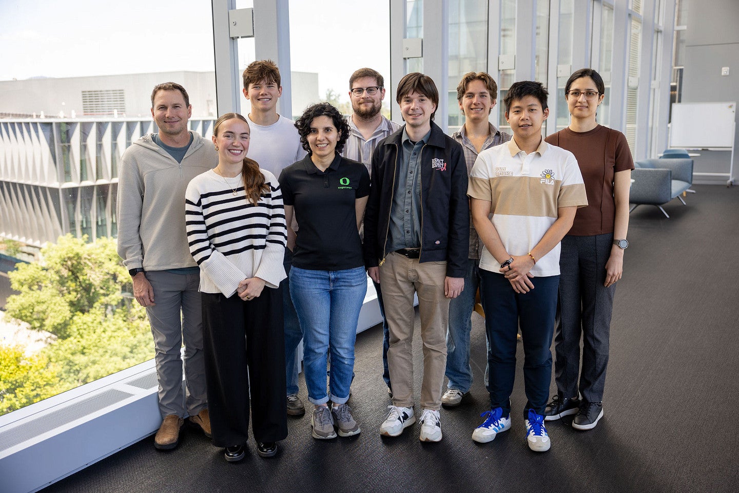 Group shot of the parisa H lab