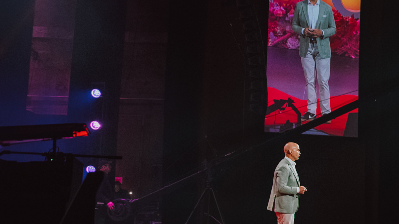 Bob Guldberg on stage at TEDxPortland