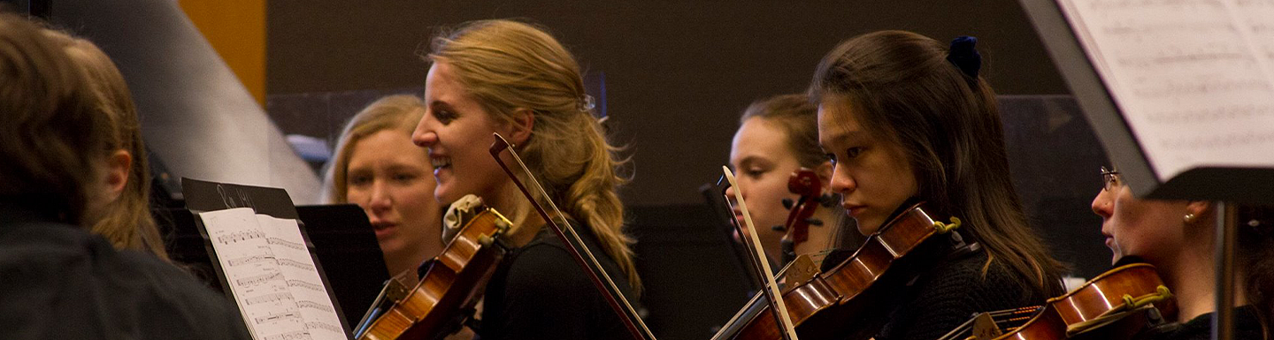 string players ready to play