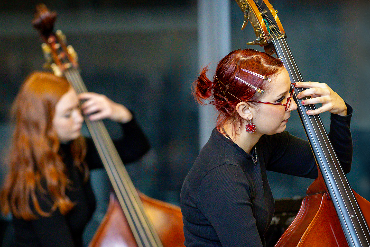 Cello students playing
