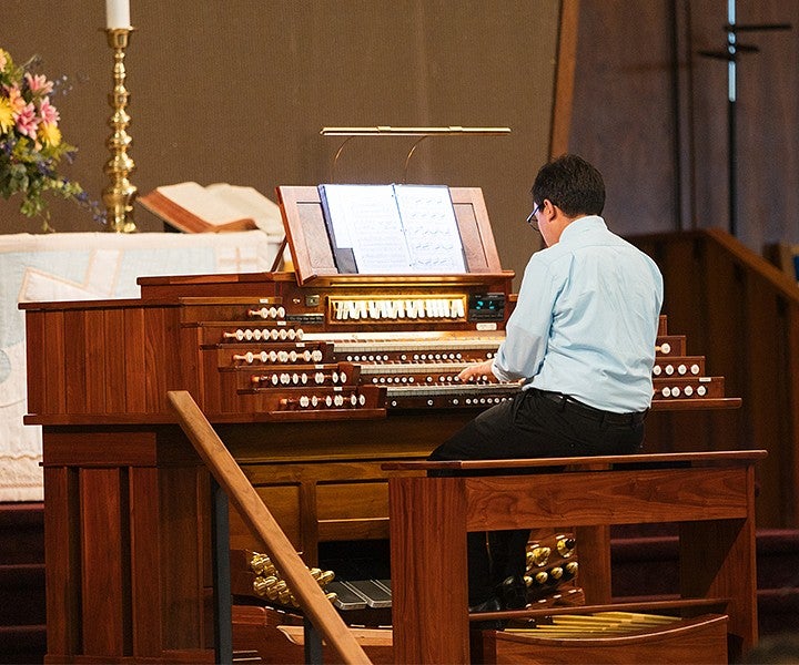 Organ Institute students