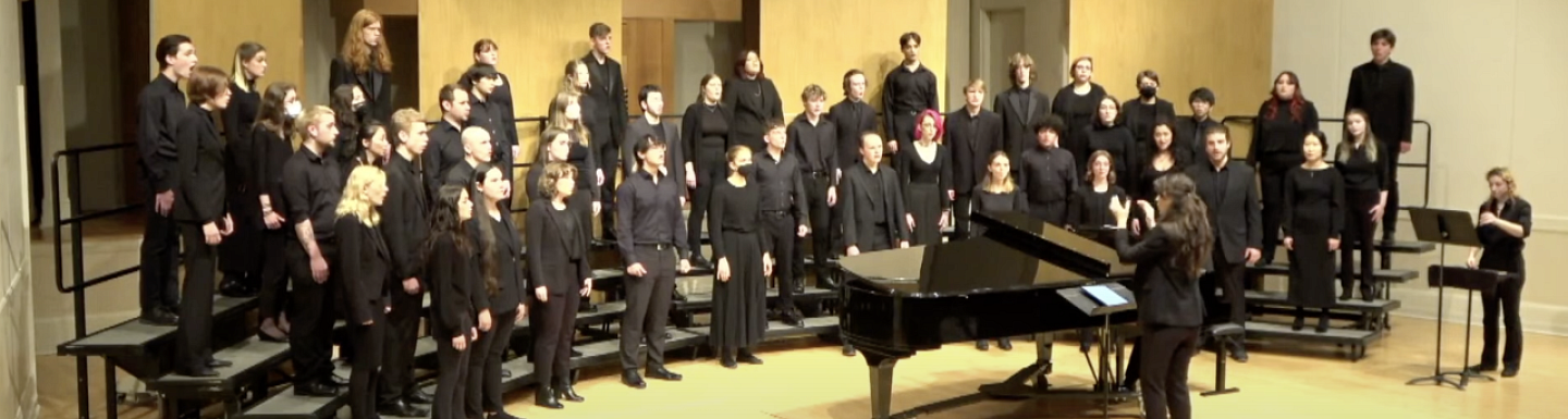 Kendra Taylor conducting