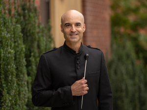 Portrait of Dennis Llinás