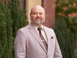 Portrait of Jason M. Silveira