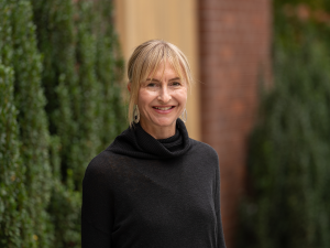 Portrait of Shannon Mockli