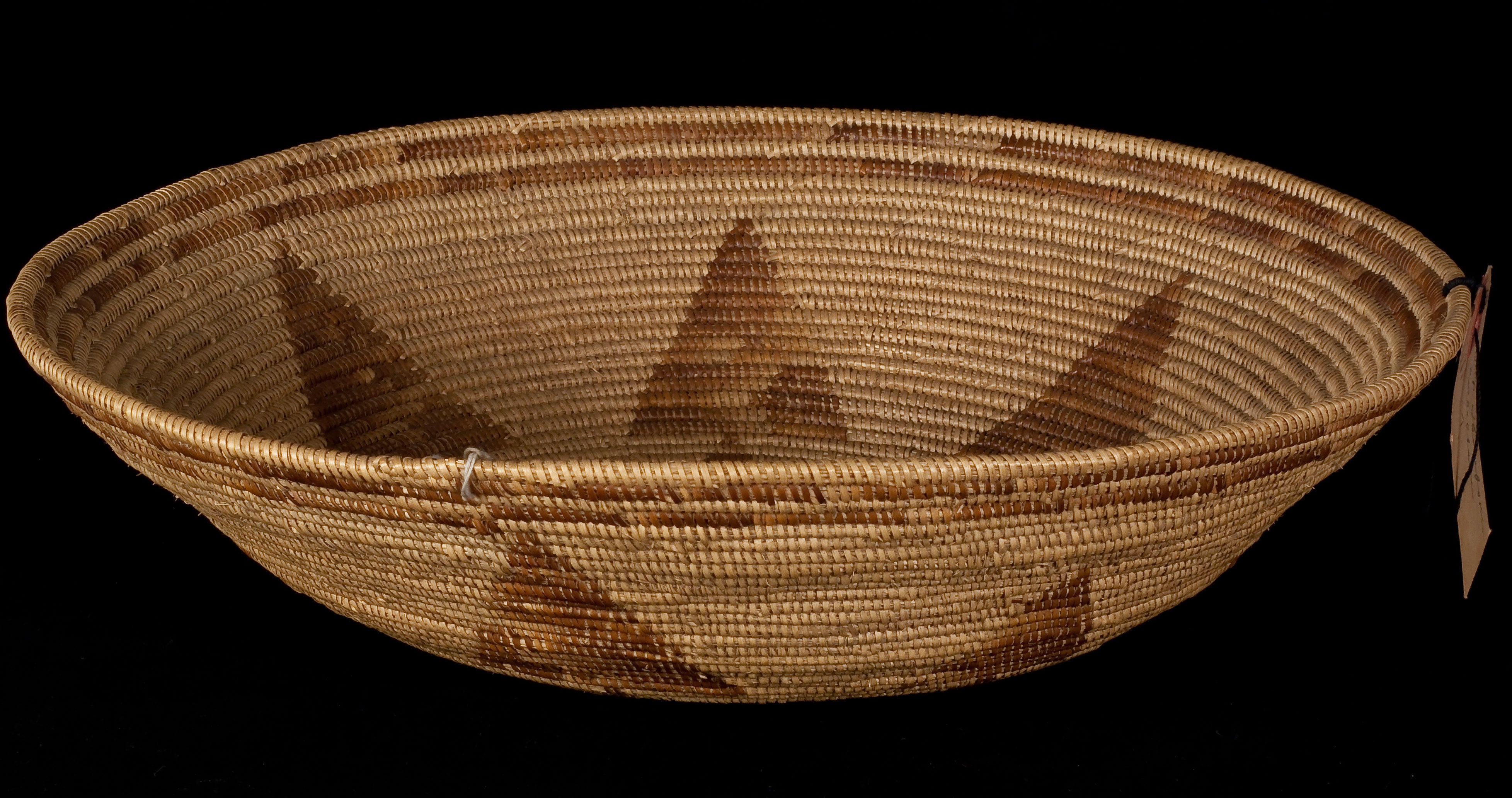 Basket tray