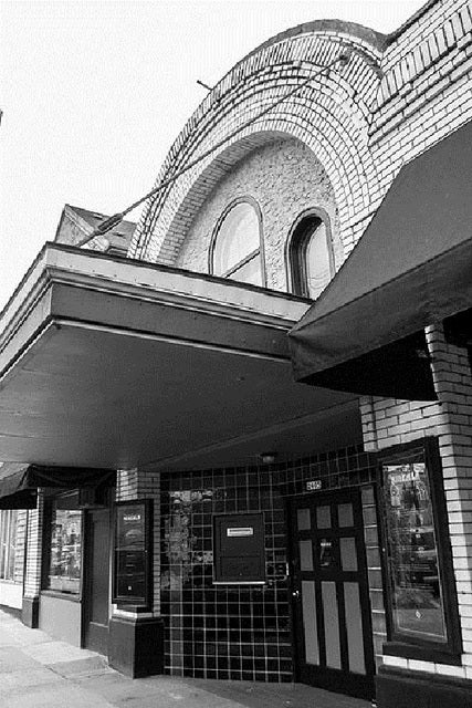 Ideal Theater in 1912