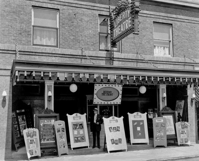 An image of Liberty Theatre with owner William Long in 1926