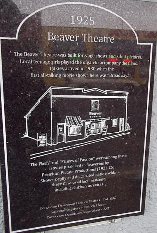 Historic Plaque of the theatre. 