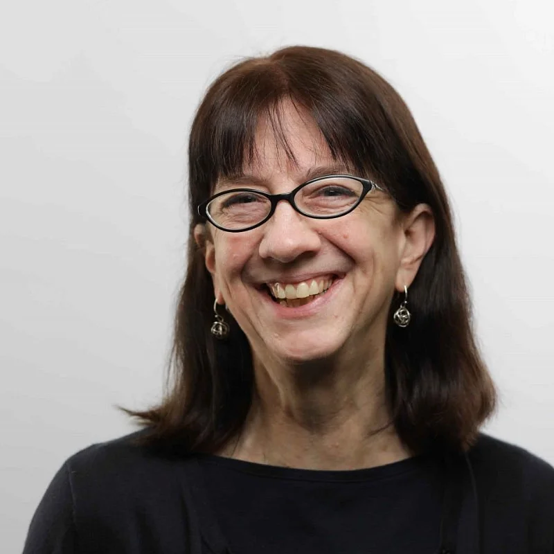 Photo of Renee Irvin