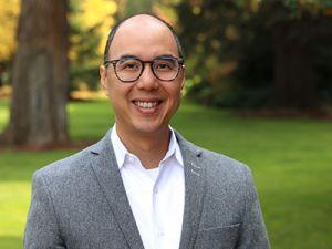 Portrait of Chris Liu