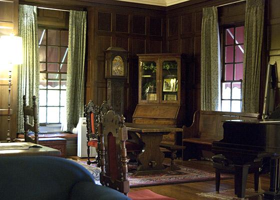Gerlinger Lounge