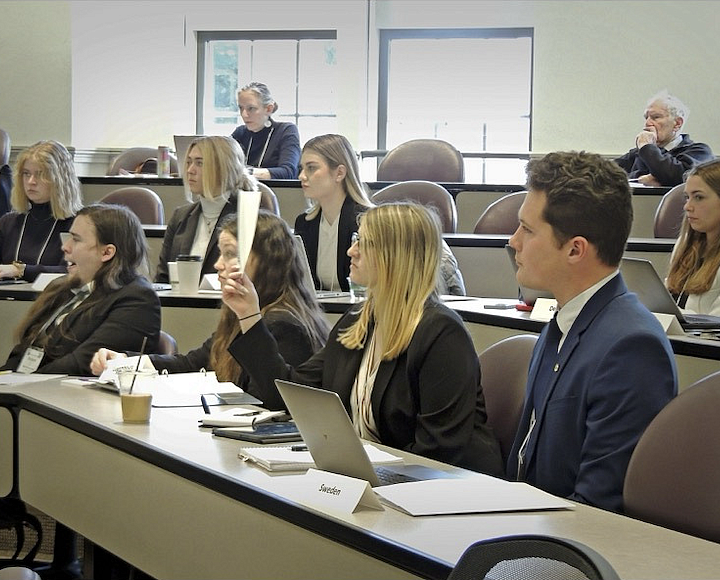 Seminar for Model European Union simulation at the University of Washington