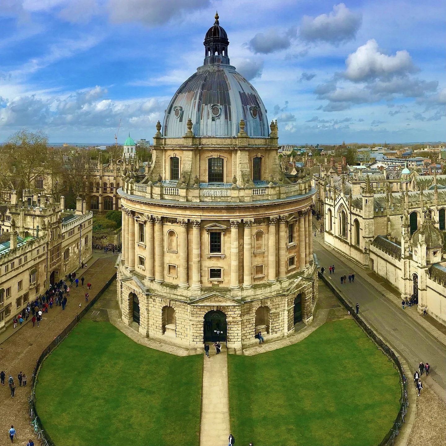 Oxford rotunda building.