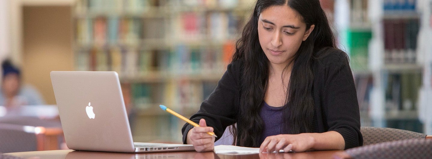 Truman Scholar Sravya Tadepalli studying