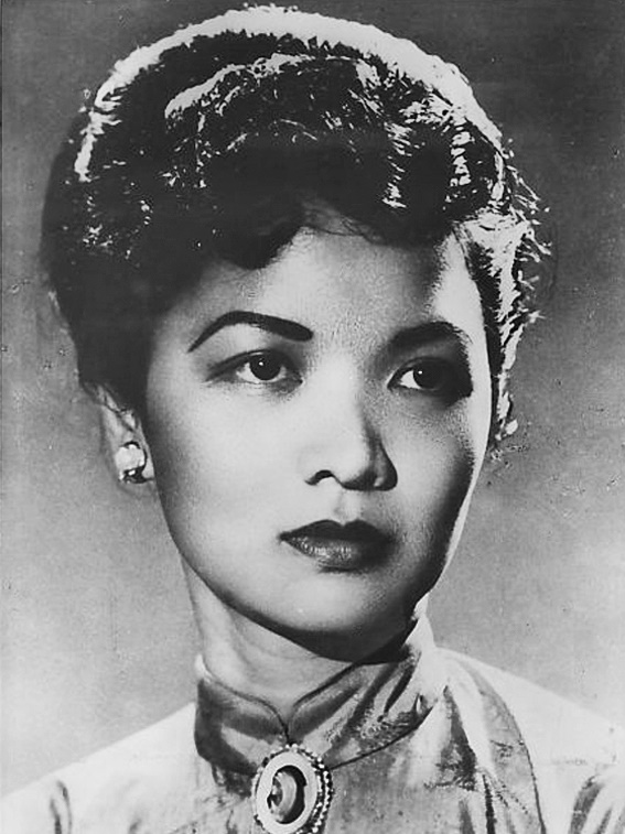 Madame_Nhu_in_her_thirties_(1950s)