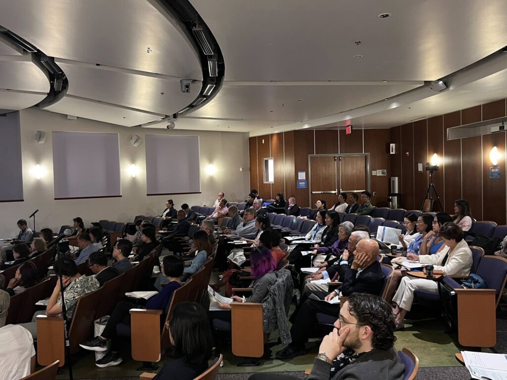 Audience at First Day