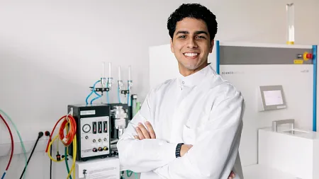 a portrait of Armaan Hajarizadeh