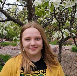 Portrait of Allyson Kuznia