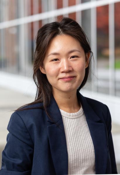 Portrait of Evelyn Cho