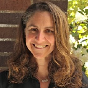 Portrait of Kathy Lynn