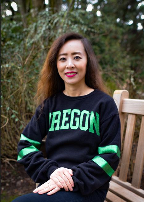 Portrait of Kelly Mendelson