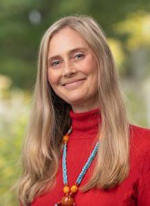 Portrait of Leah Lowthorp