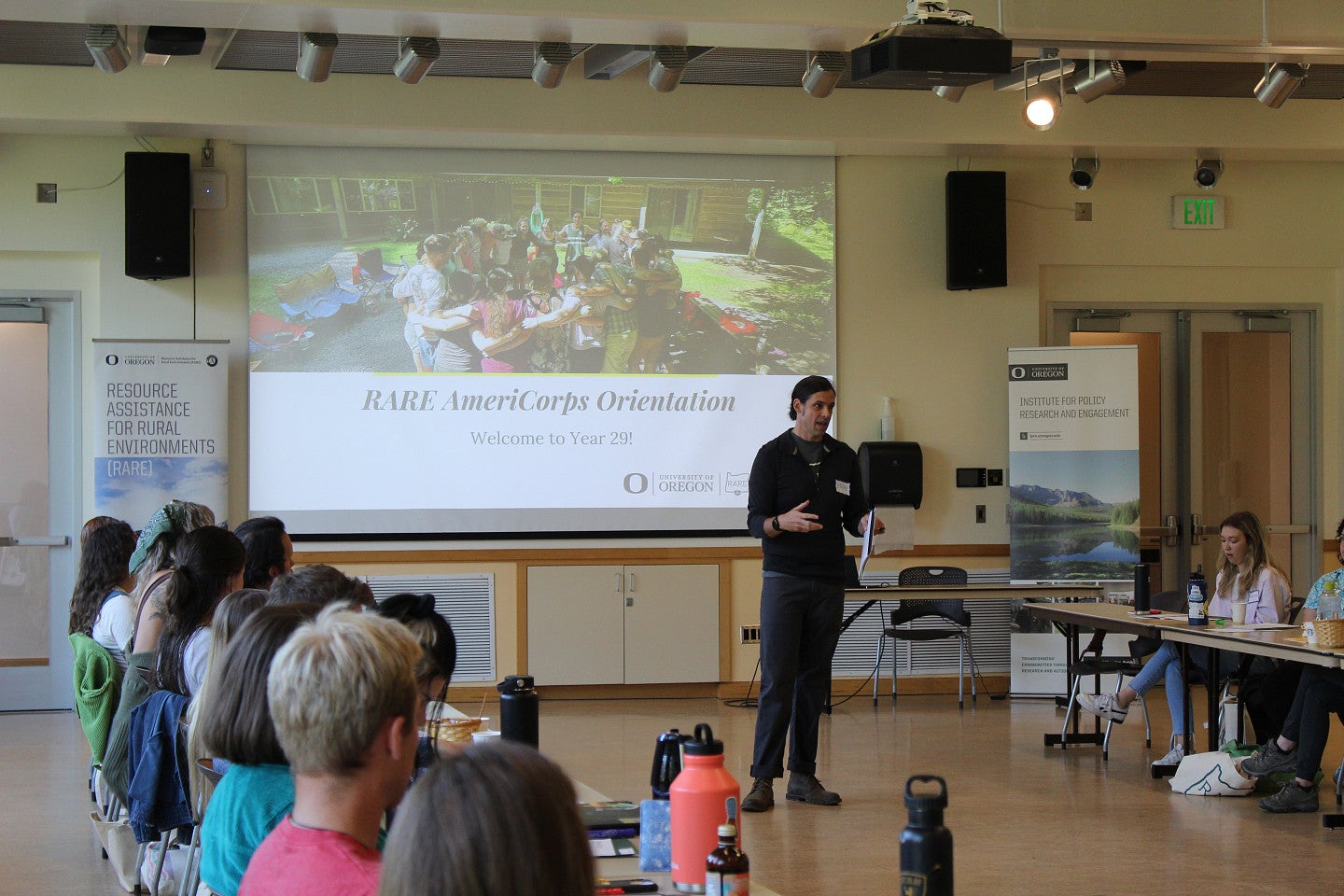 Titus Tomlinson leads the RARE AmeriCorps Orientation in September. 