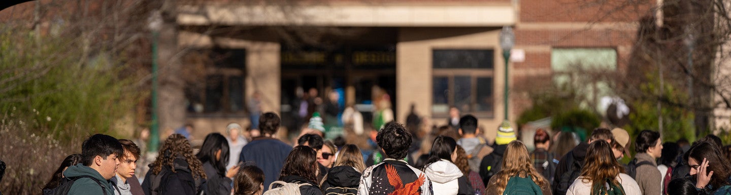 Winter term crowd. 