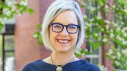 Kate Mondloch Headshot