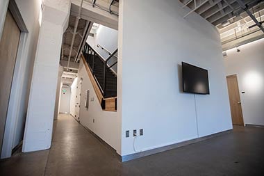 510 Oak building interior