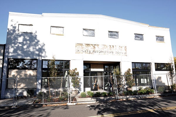 510 Oak building exterior front