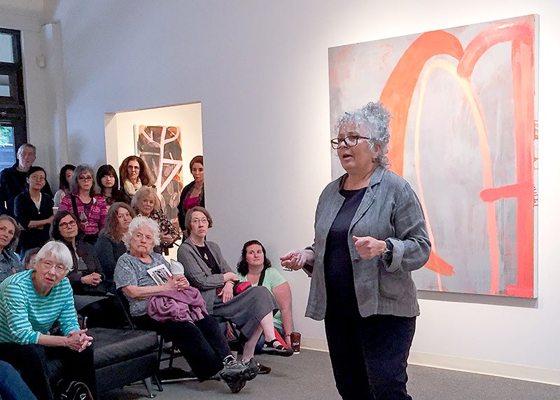 Jan Reaves gives a talk at the Russo Lee Gallery in 2016. Jan Reaves gives a talk at the Russo Lee Gallery in 2016.
