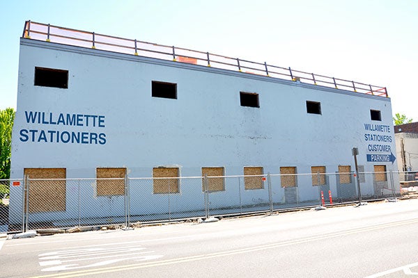 510 Oak building exterior side
