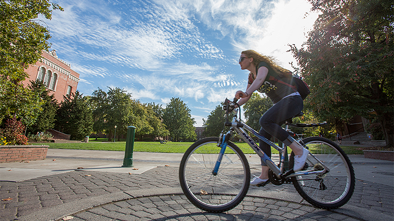 UO student riding back on campus