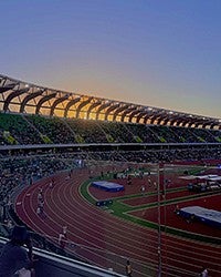 UO track